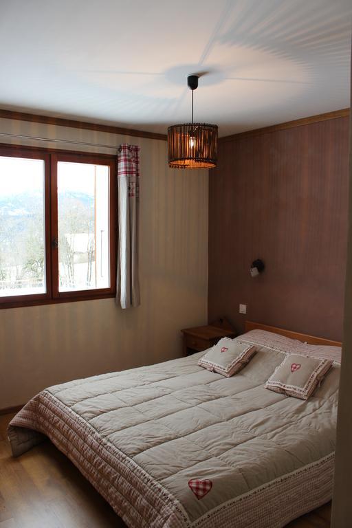 Les Paddocks Du Mont Blanc Hotel Mieussy Habitación foto